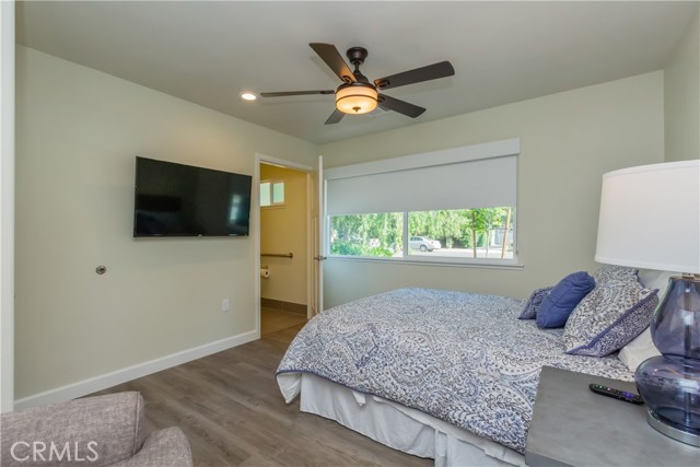 MLS #OC25215200 image #21