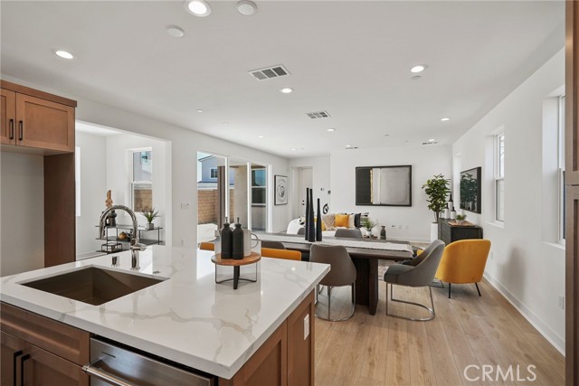 MLS #OC25215245 image #11