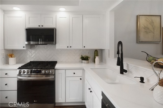 MLS #OC25215315 image #3