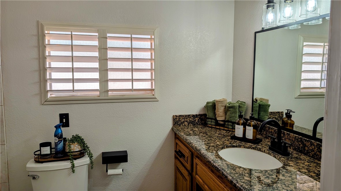 MLS #OC25215334 image #11