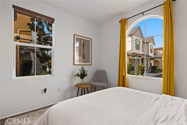 MLS #OC25215351 image #14