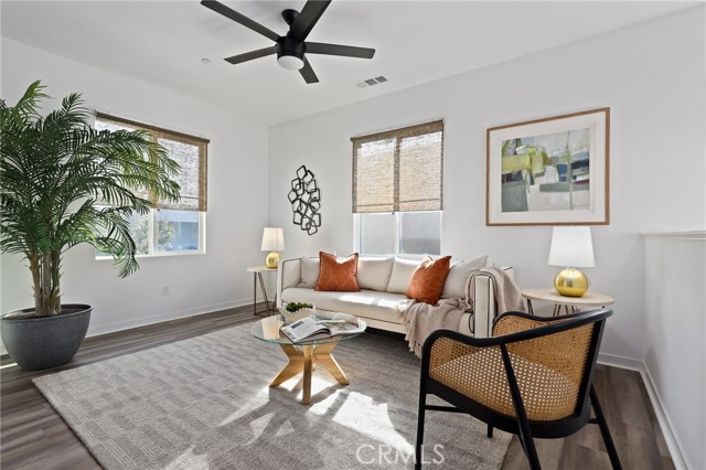 MLS #OC25215351 image #19