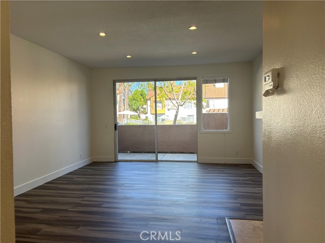 MLS #OC25215514 image #2