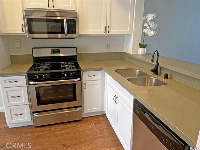 MLS #OC25215514 image #7