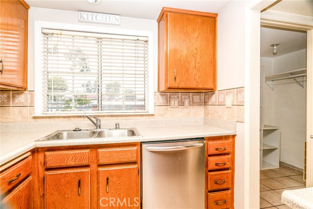 MLS #OC25215604 image #13