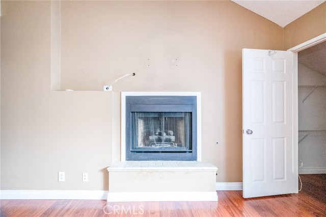 MLS #OC25215604 image #24