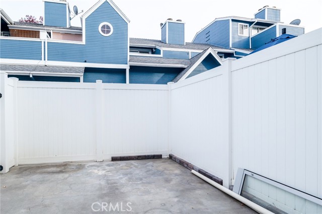 MLS #OC25215604 image #3