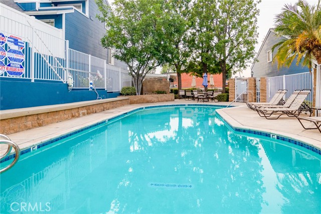 MLS #OC25215604 image #32