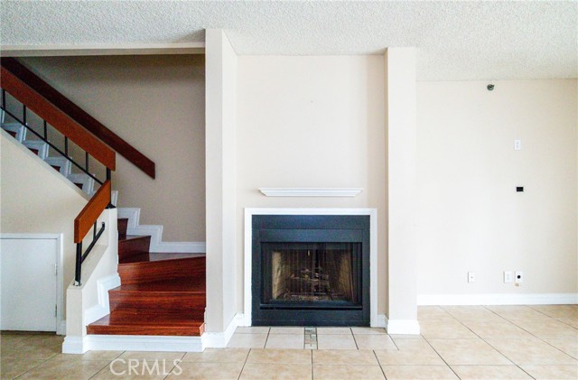 MLS #OC25215604 image #8