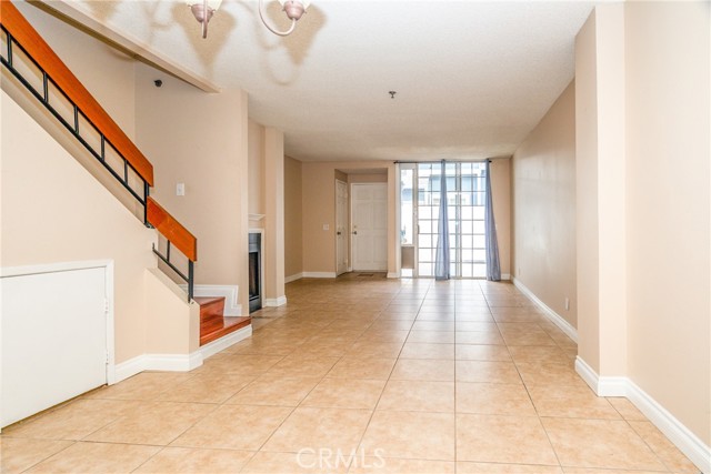 MLS #OC25215604 image #9