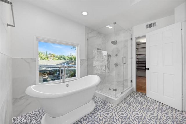 MLS #OC25215826 image #16