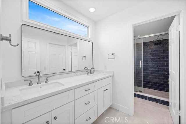 MLS #OC25215826 image #17