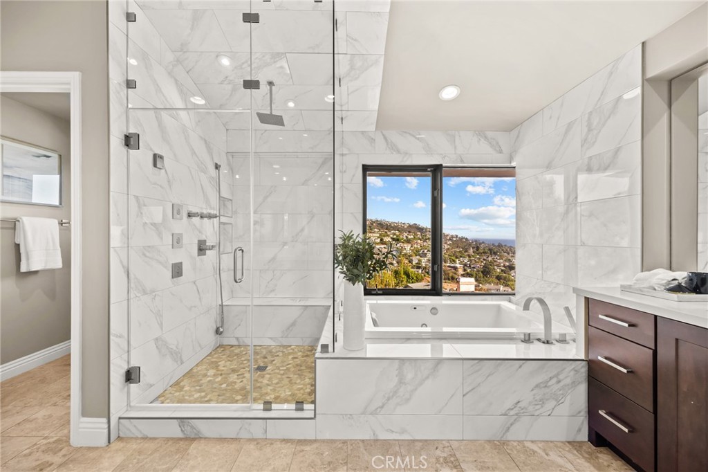 MLS #OC25216291 image #24