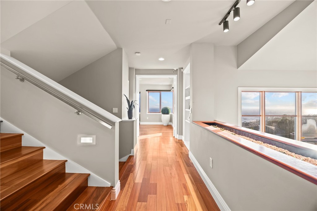 MLS #OC25216291 image #56