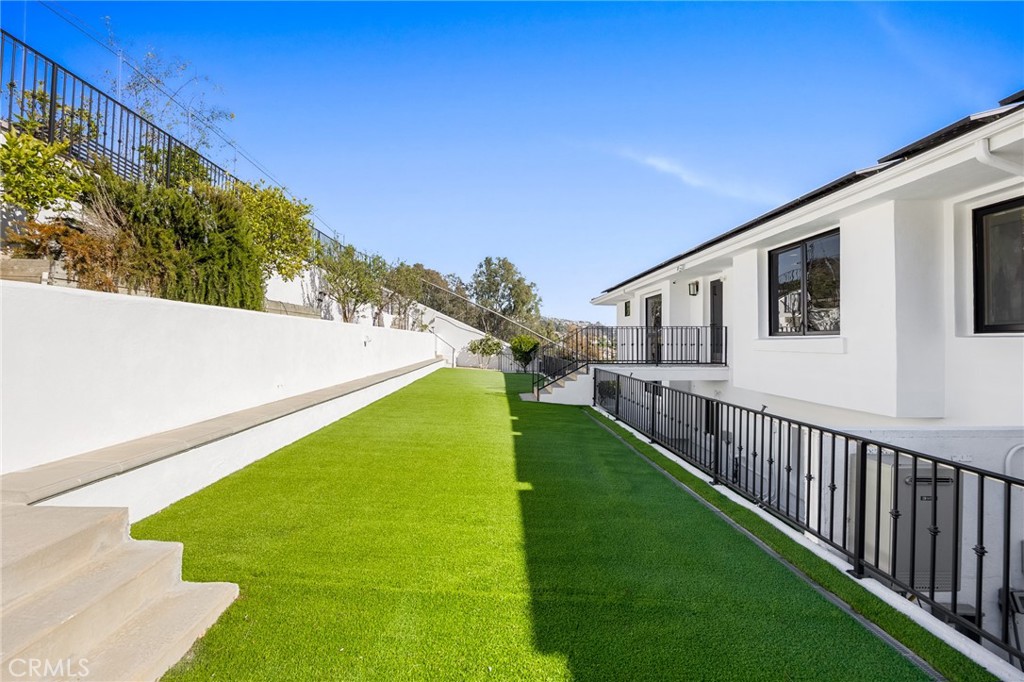 MLS #OC25216291 image #74