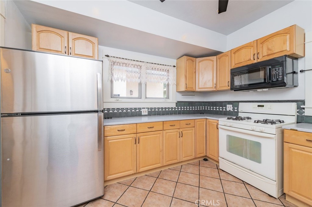 MLS #OC25216313 image #13