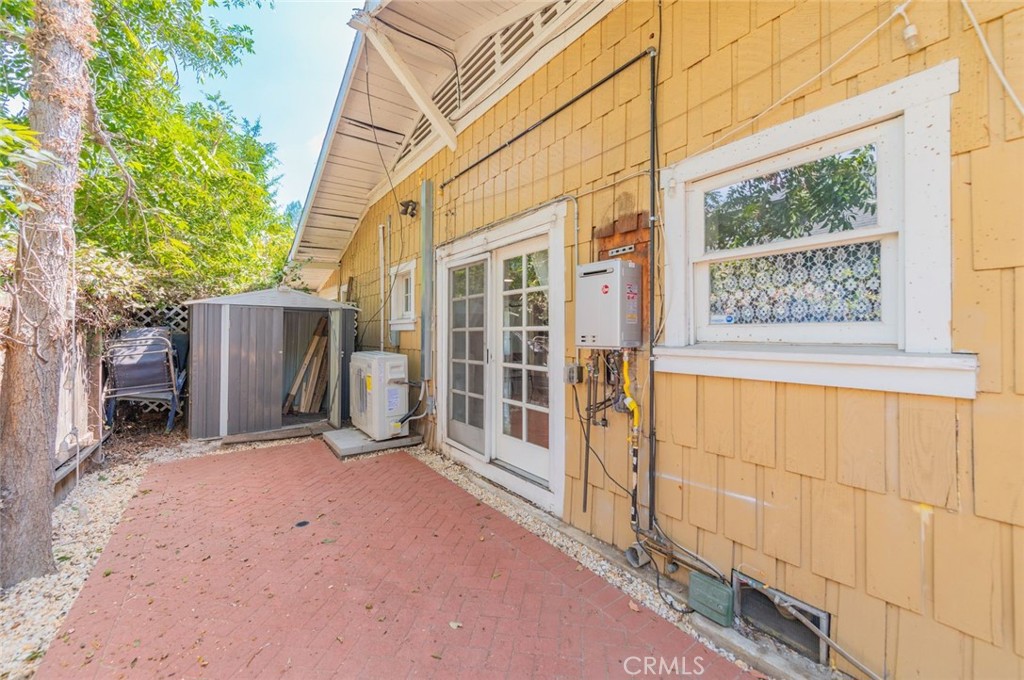 MLS #OC25216313 image #24