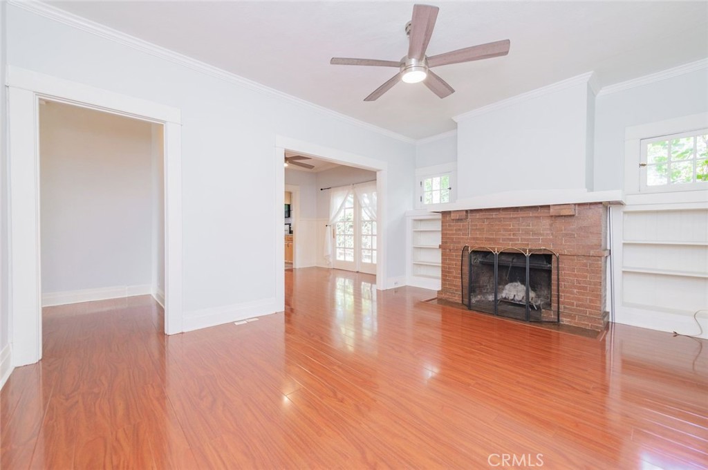 MLS #OC25216313 image #6