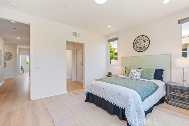 MLS #OC25168662 image #12