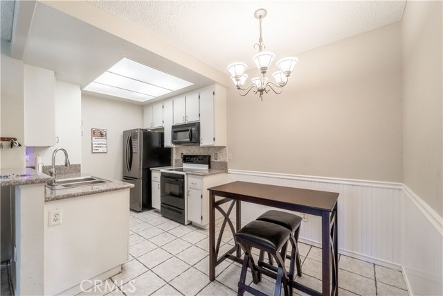 MLS #OC25216333 image #7