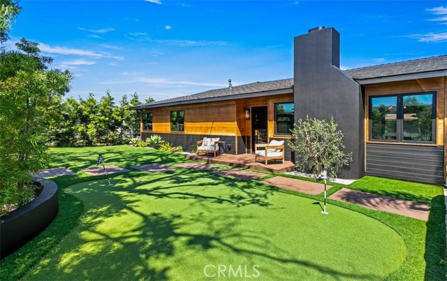 MLS #OC25216334 image #1