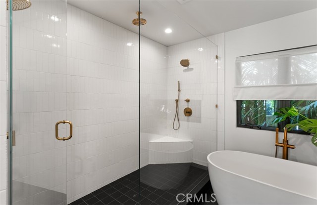 MLS #OC25216334 image #16