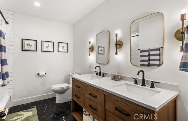 MLS #OC25216334 image #21