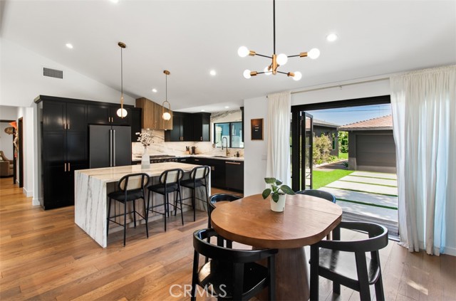 MLS #OC25216334 image #6