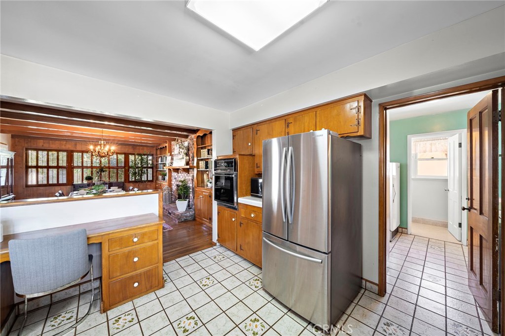 MLS #OC25216416 image #11