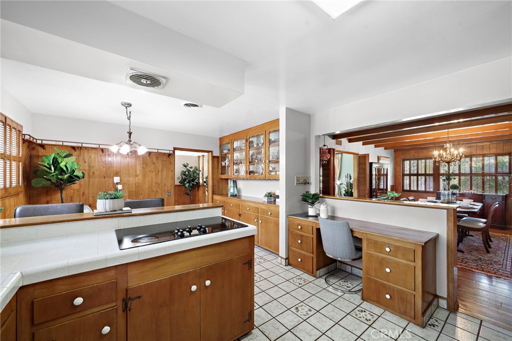 MLS #OC25216416 image #12