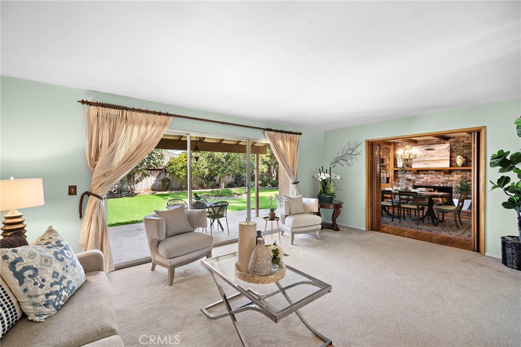 MLS #OC25216416 image #2