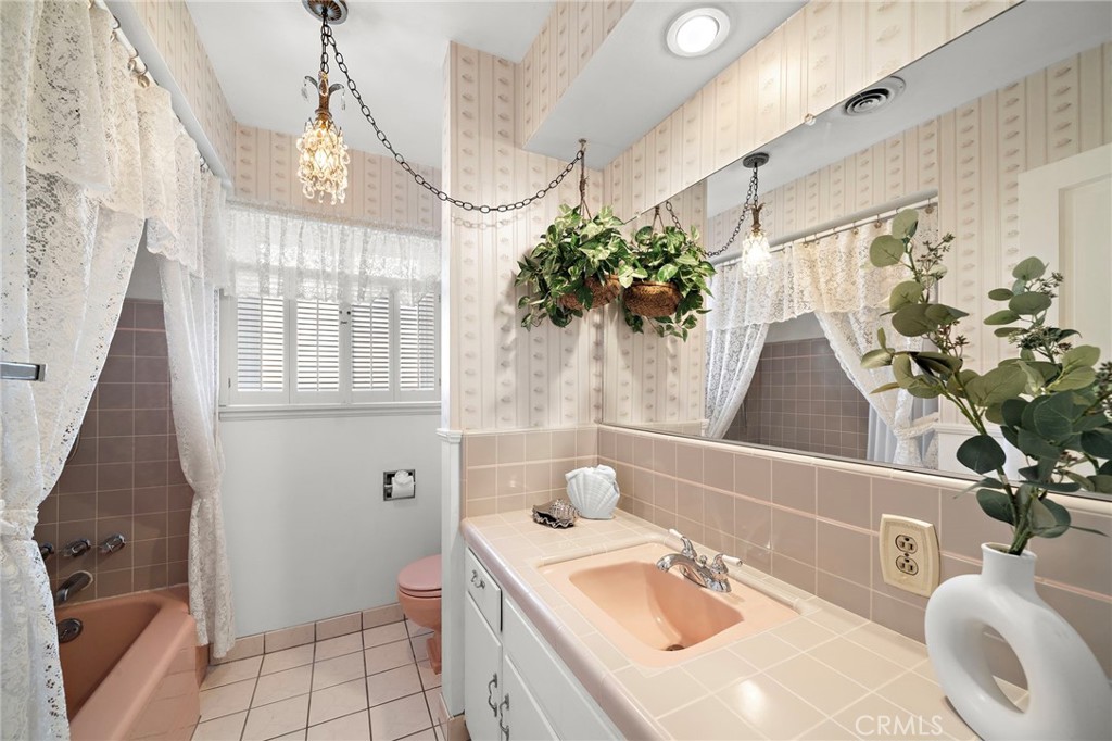 MLS #OC25216416 image #20