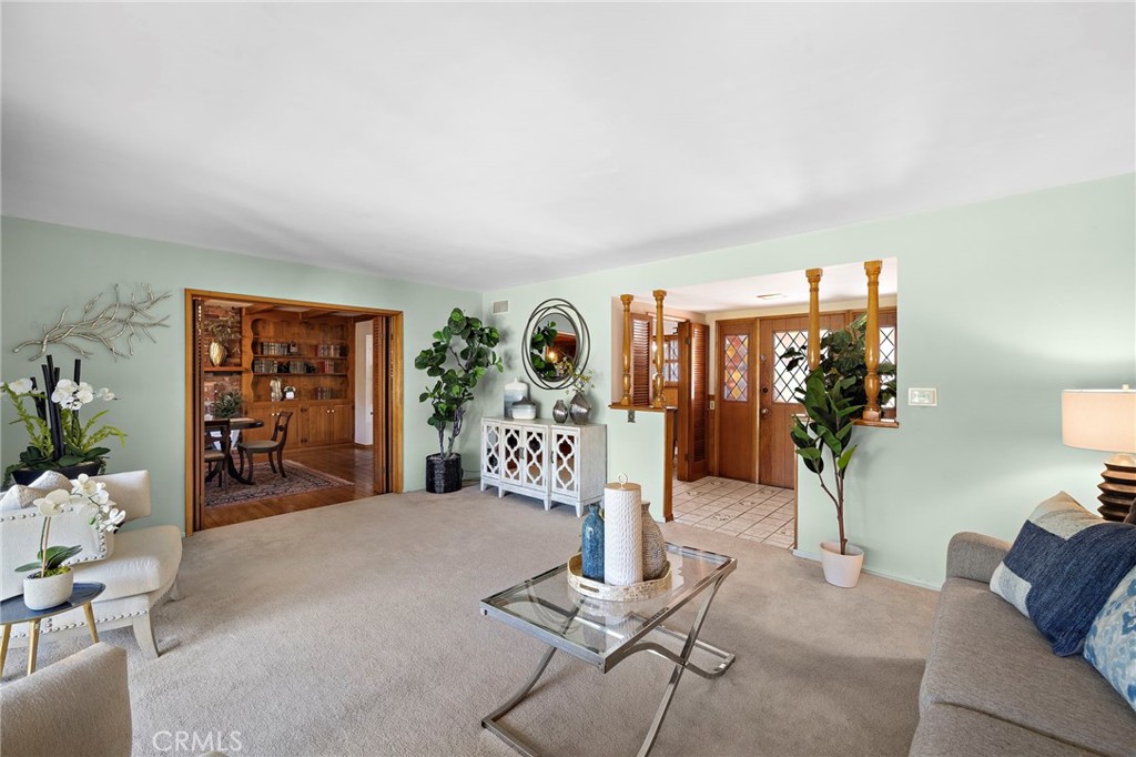 MLS #OC25216416 image #3