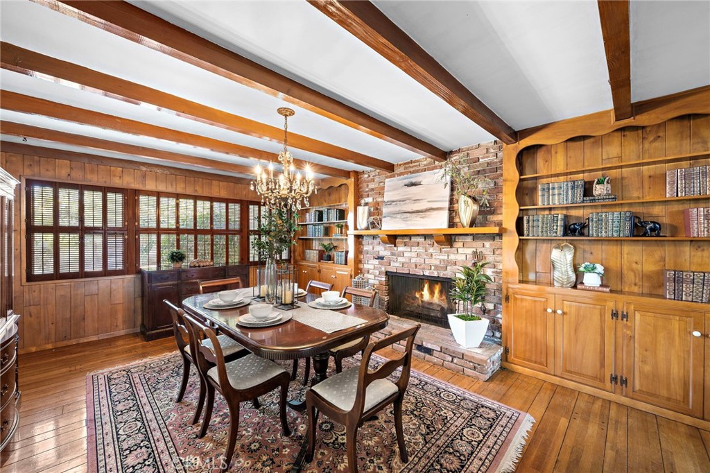 MLS #OC25216416 image #5