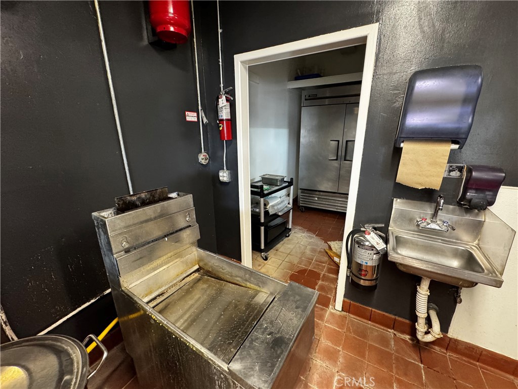 MLS #OC25216440 image #12