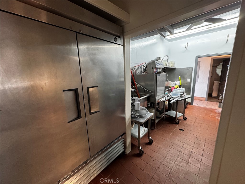 MLS #OC25216440 image #7