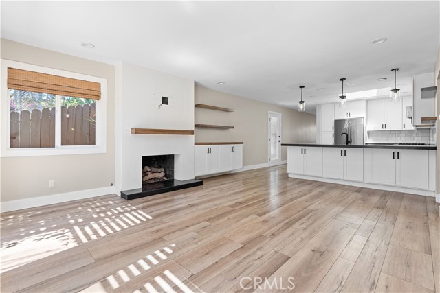 MLS #OC25216635 image #15