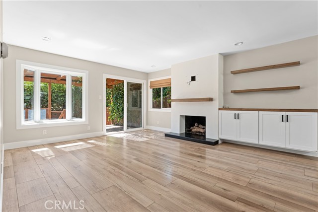 MLS #OC25216635 image #16