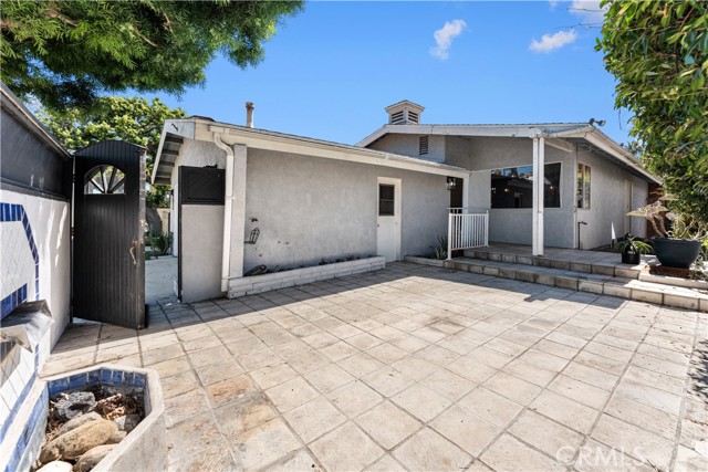 MLS #OC25216635 image #2