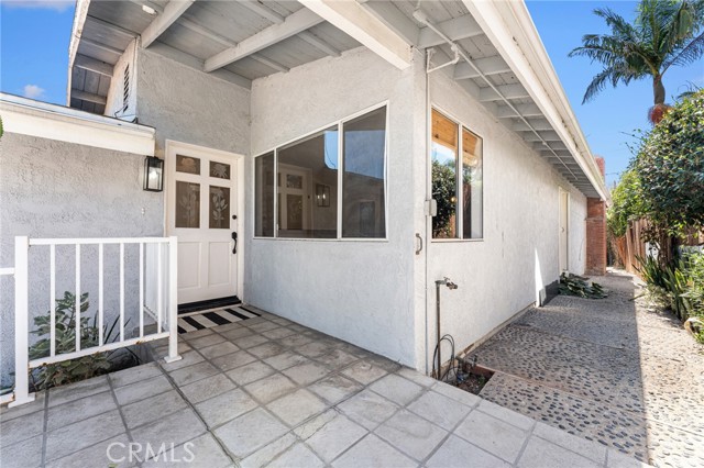 MLS #OC25216635 image #4