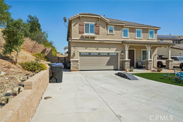 MLS #OC25216690 image #1