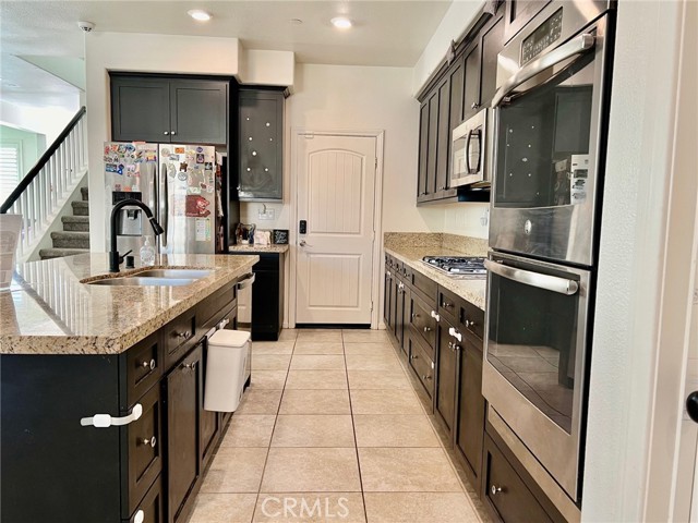 MLS #OC25216690 image #16