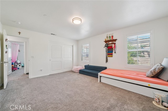 MLS #OC25216690 image #32