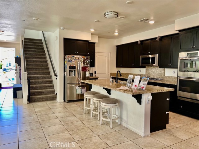 MLS #OC25216690 image #9