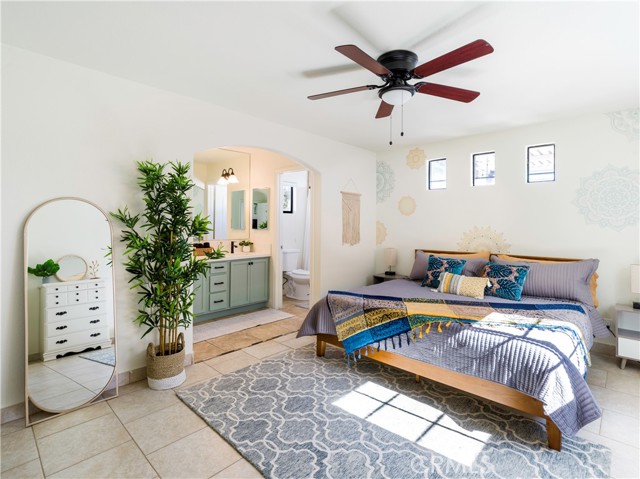 MLS #OC25216695 image #11