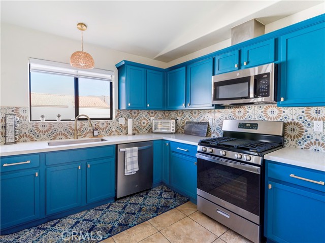 MLS #OC25216695 image #9