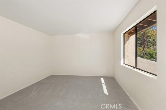 MLS #OC25216702 image #15