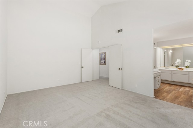 MLS #OC25216702 image #20