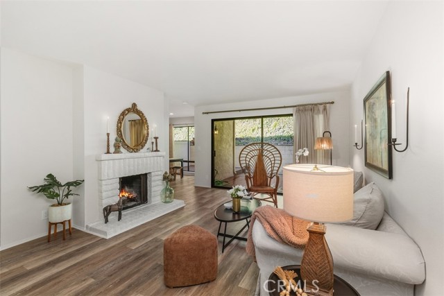 MLS #OC25216702 image #3