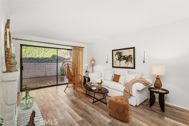 MLS #OC25216702 image #4